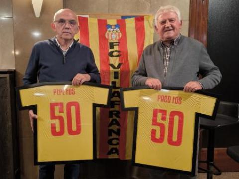 HOMENATGE ALS GERMANS PACO I PEPE FOS, " pels 50 anys de la seva arribada i vinculació al Futbol Club Vilafranca".