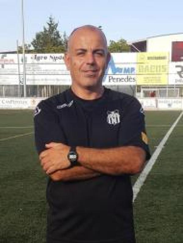 ABEL LOPEZ, preparador físic és baixa per motius personals. 