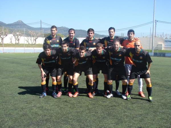 Jornada 32 - El Vila fa un gran primer temps en el que hauria pogut sentenciar el partit.