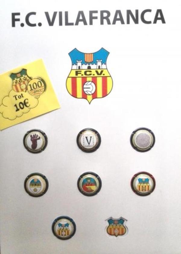 Venta de 7 xapes de cava i el pin oficial del club