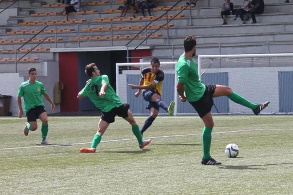 J 5 - Un gol de Santi Triguero en el temps de descompte, dóna la victòria al FC Vilafranca.